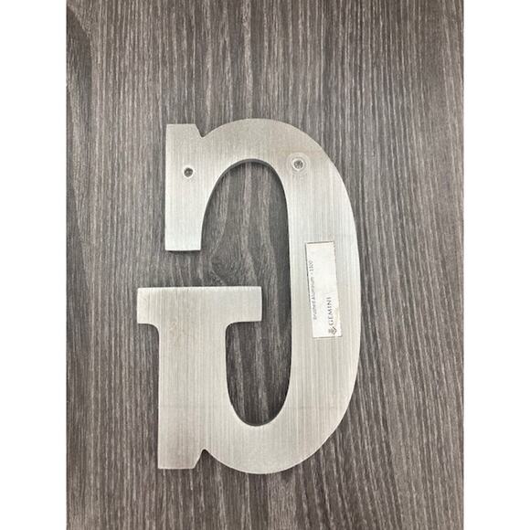 Aluminum Letter G - Silver G Wall Hanging - Picture 4 of 5